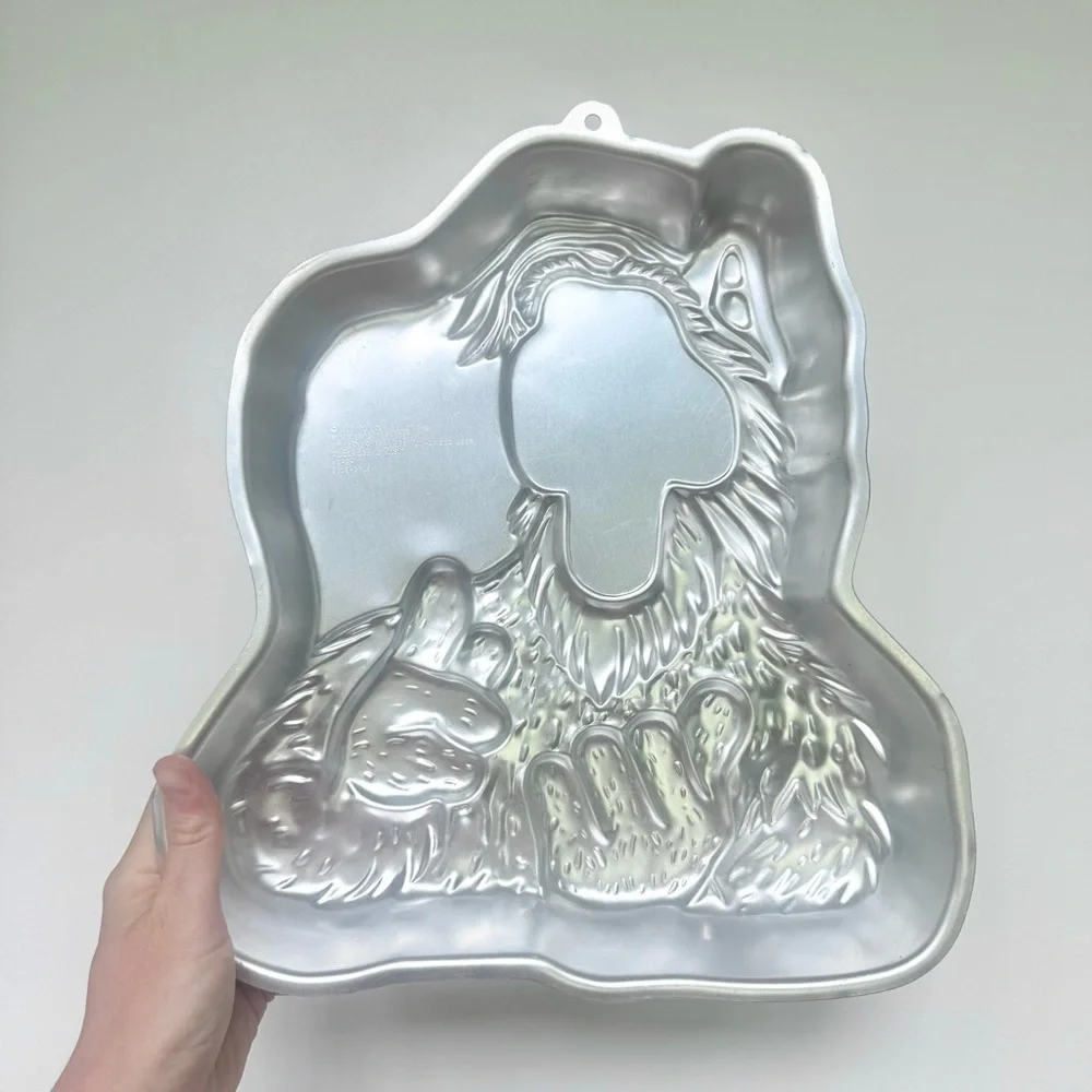 Vintage 1988 Alf Alien TV Show Aluminum Cake Pan Wilton